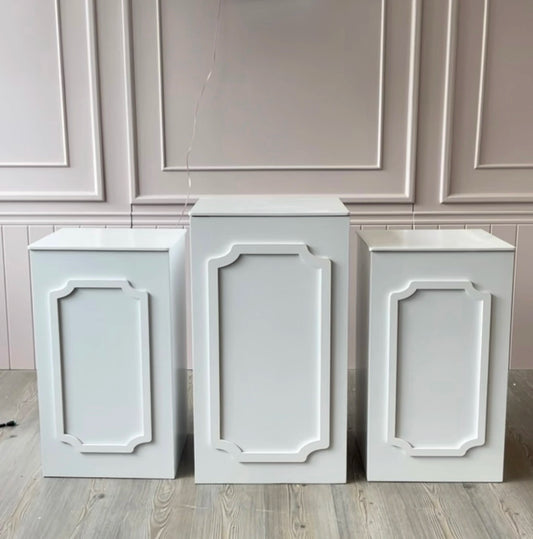 Elegant Square Cake Plinth