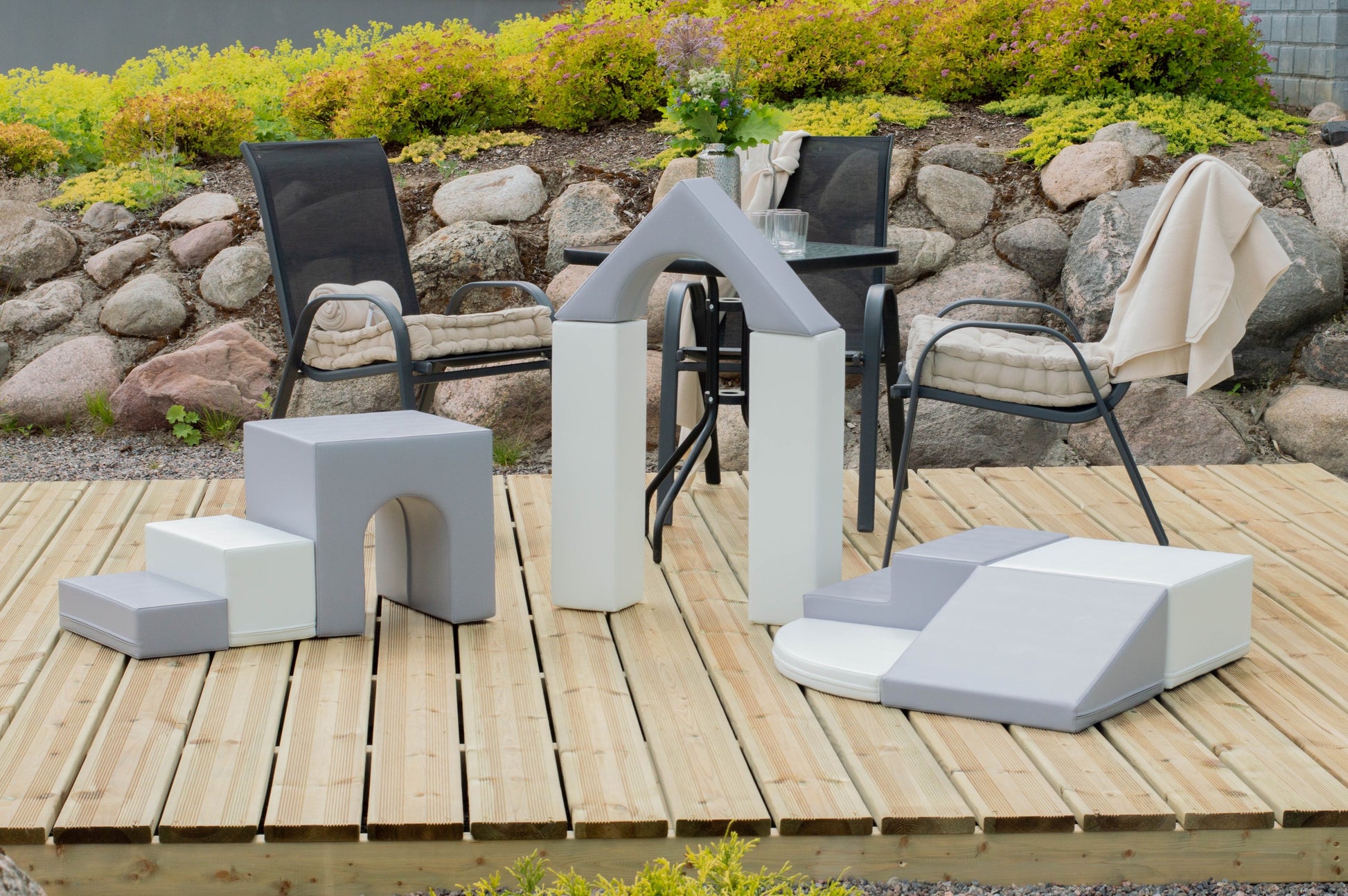 Soft Play 10 Foam Block Set - Grey & White Creativity